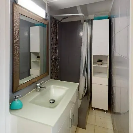 アパート Studio Terrasse 27m2 Reservation Sur Rbnb ペルピニャン