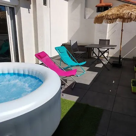 Studio Terrasse 27m2 Reservation Sur Rbnb アパート *